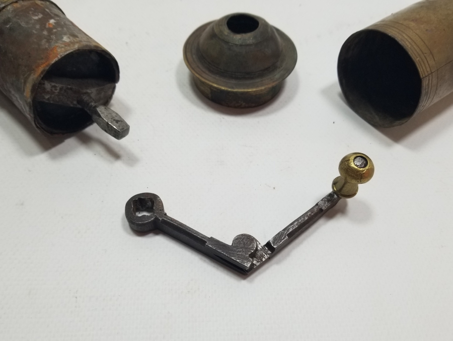 ÜZERİ USTA DAMGALI OSMANLI DÖNEMİ SÜLEYMANİYE KAHVE DEĞİRMENİ