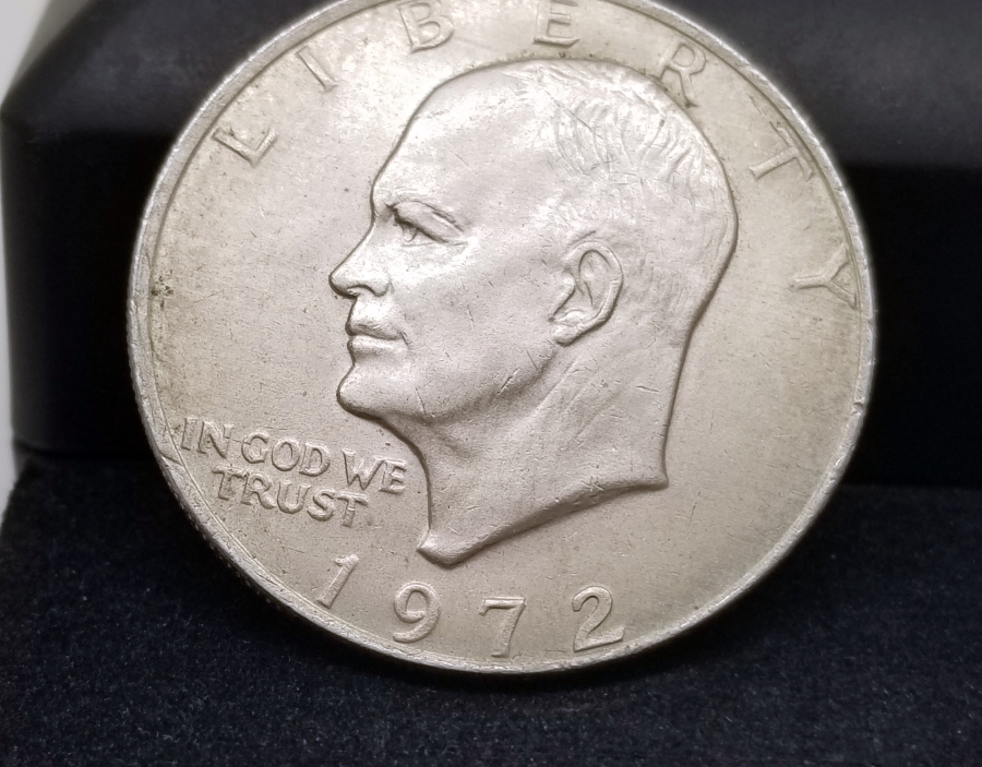 YÜKSEK KONDSİYONDA KOLEKSİYONLUK 1972 GÜMÜŞ 1 DOLAR