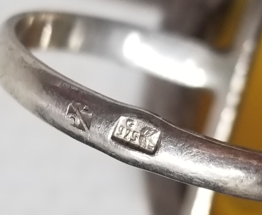 KAYA DAMLA KEHRİBARDAN ÖZEL YAPIM GÜMÜŞ YÜZÜK