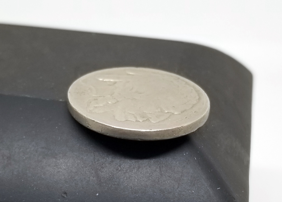 YÜKSEK KONDSİYONDA KOLEKSİYONLUK 1926 AMERİKAN 5 CENT