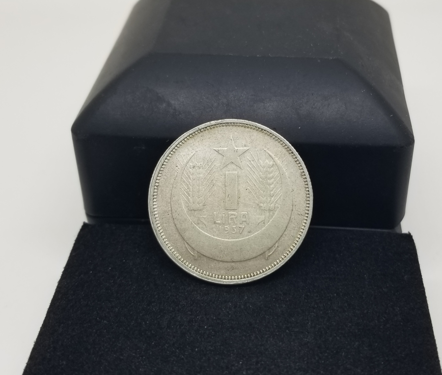 YÜKSEK KONDSİYONDA KOLEKSİYONLUK 1937 YILI NADİR GÜMÜŞ 1 LİRA