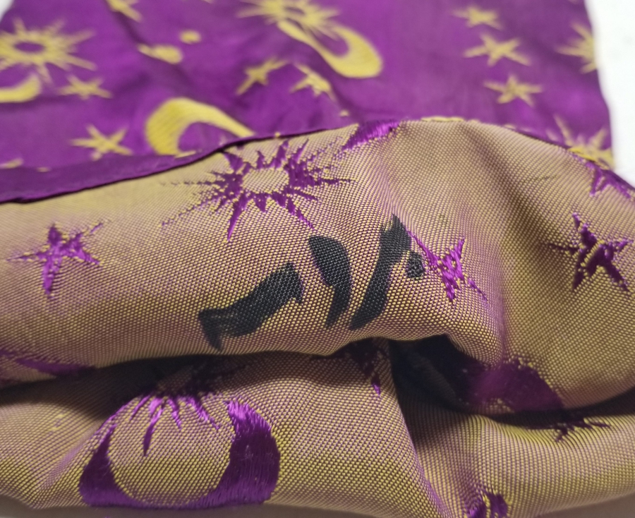 ÜZERİ AY YILDIZ FİGÜRLÜ OSMANLI DÖNEMİ BURSA YAPIMI BÜYÜK BOY İPEK KESE