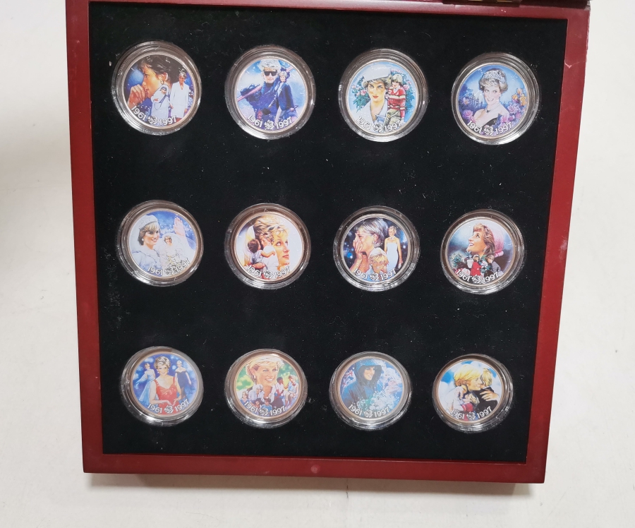 PRENSES DIANA KONULU AHŞAP KUTUSUNDA ÖZEL YAPIM GÜMÜŞ KAPLAMA HATIRA PARA SETİ