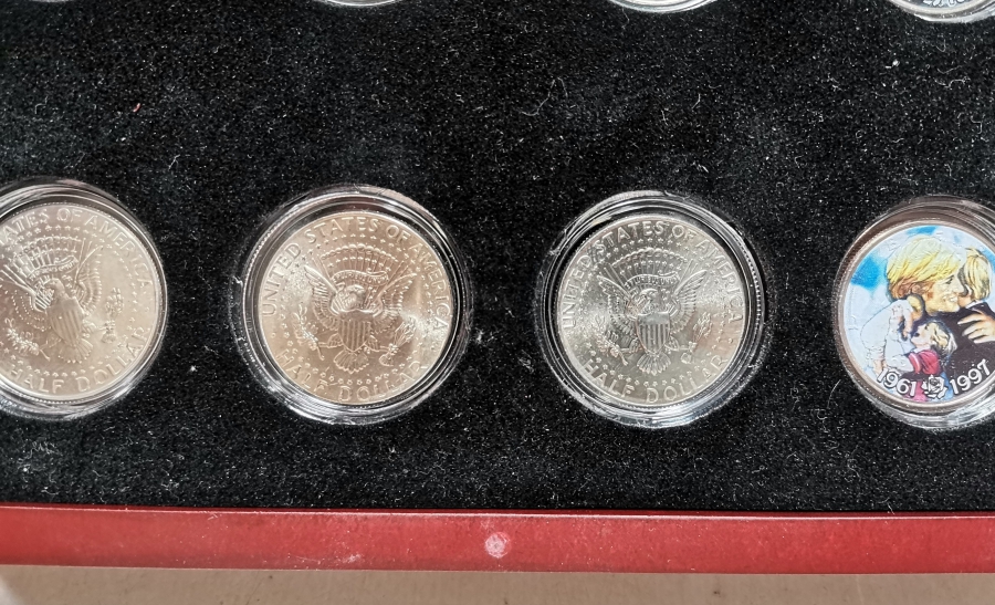 PRENSES DIANA KONULU AHŞAP KUTUSUNDA ÖZEL YAPIM GÜMÜŞ KAPLAMA HATIRA PARA SETİ