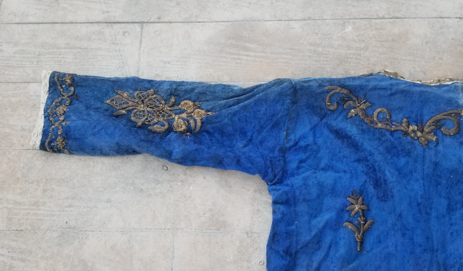 OSMANLI DÖNEMİ İPEK KADİFE BİNDALLI ELBİSE