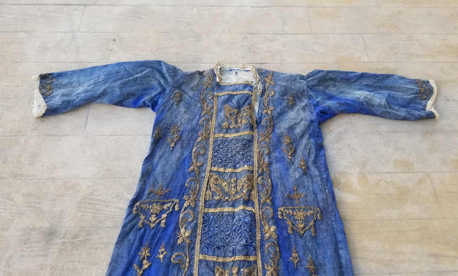 OSMANLI DÖNEMİ İPEK KADİFE BİNDALLI ELBİSE