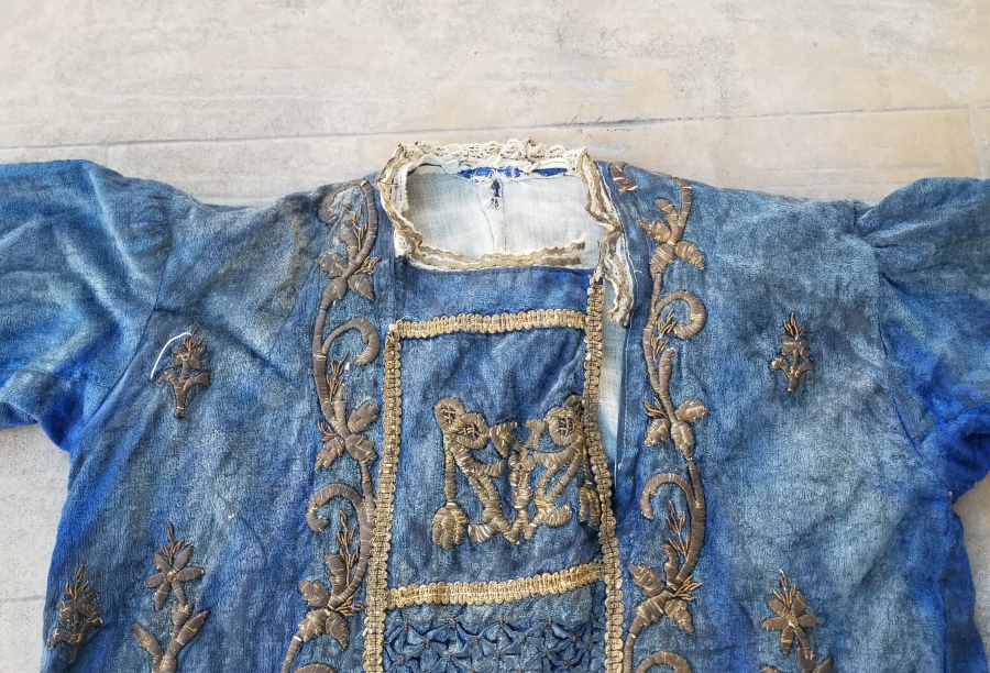 OSMANLI DÖNEMİ İPEK KADİFE BİNDALLI ELBİSE