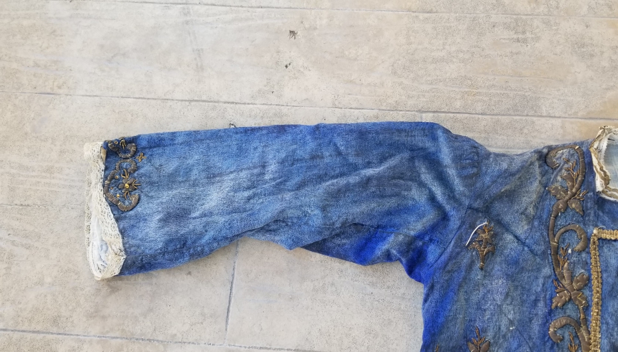 OSMANLI DÖNEMİ İPEK KADİFE BİNDALLI ELBİSE