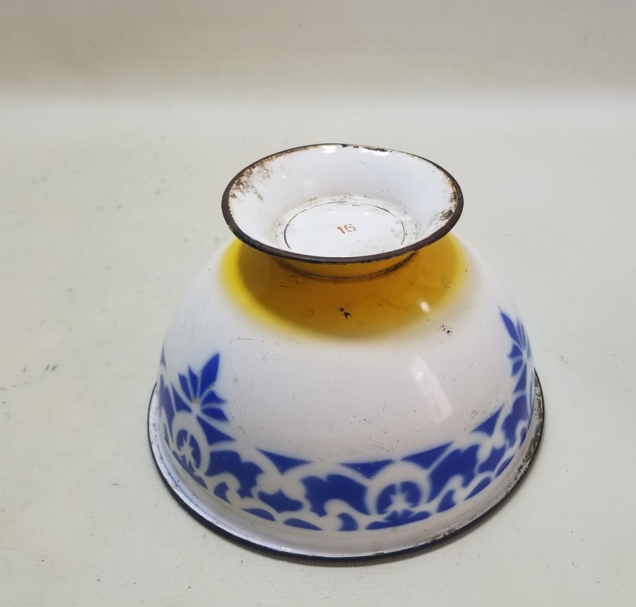 ÜZERİ AY YILDIZLI OSMANLI DÖNEMİ NADİR EMAYE KASE