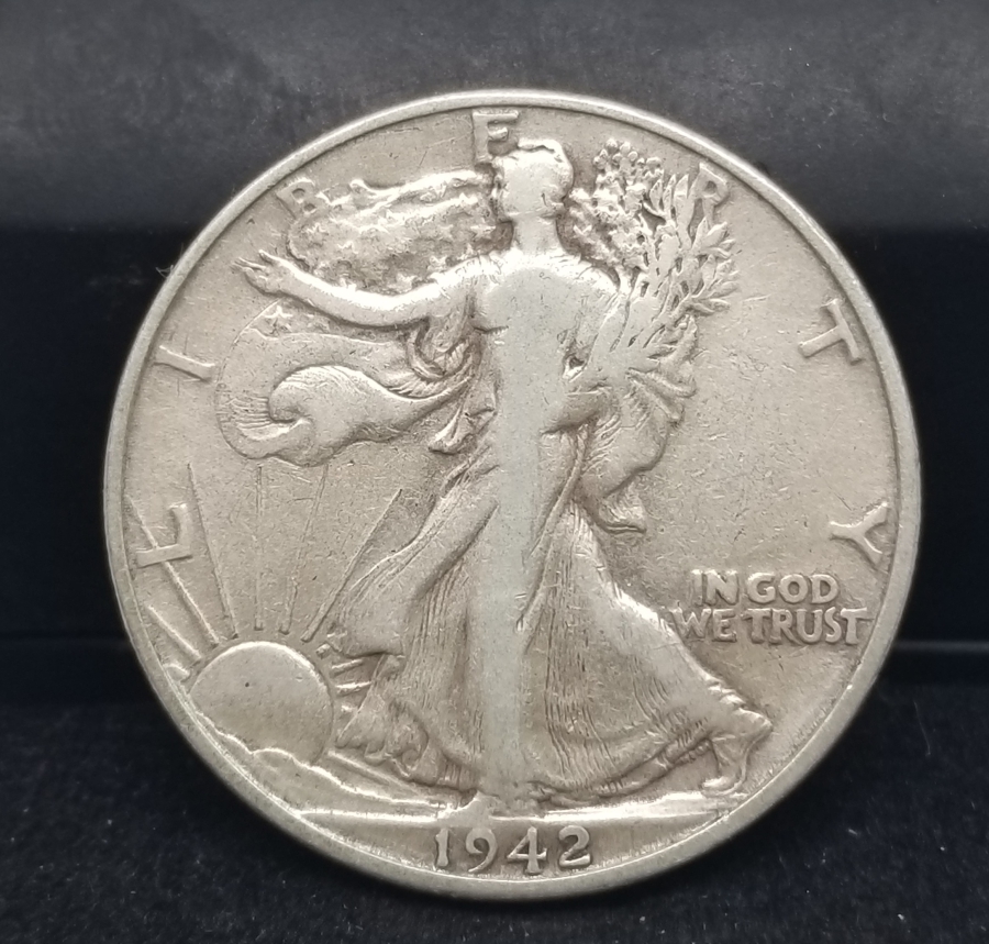 YÜKSEK KONDSİYONDA KOLEKSİYONLUK 1942 GÜMÜŞ YARIM DOLAR