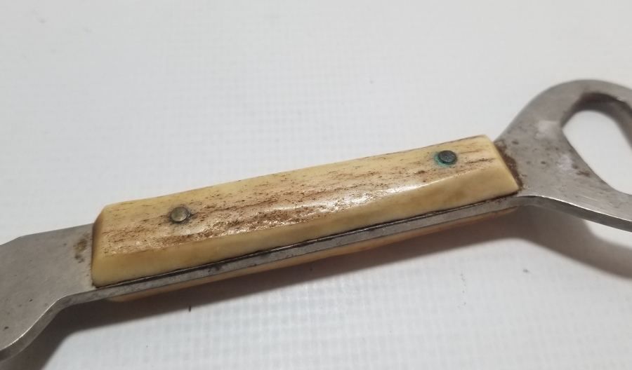 GEYİK BOYNUZU SAPLI ANTİKA ŞİŞE VE KONSERVE AÇACAĞI