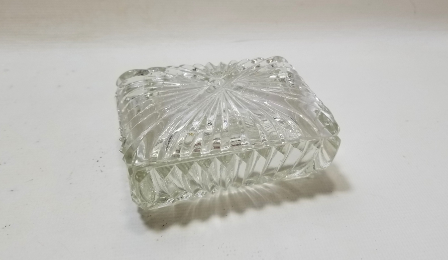 KRİSTAL KESME İŞÇİLİKLİ ANTİKA CAM ŞEKERLİK