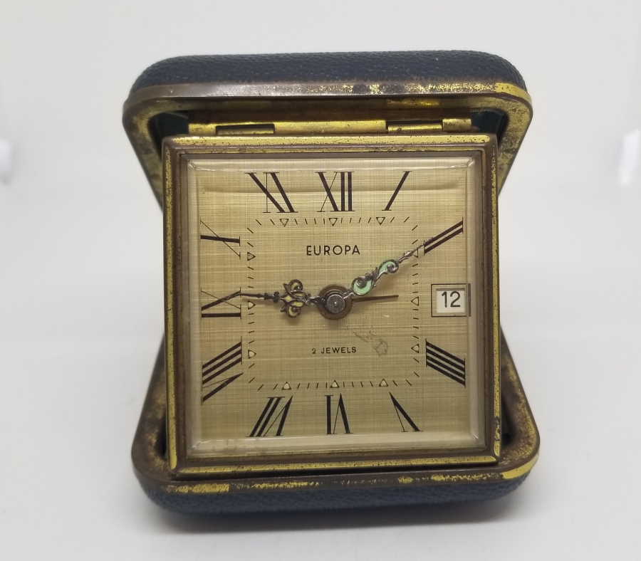 EUROPA MARKA ANTİKA KURMALI SEYAHAT SAATİ