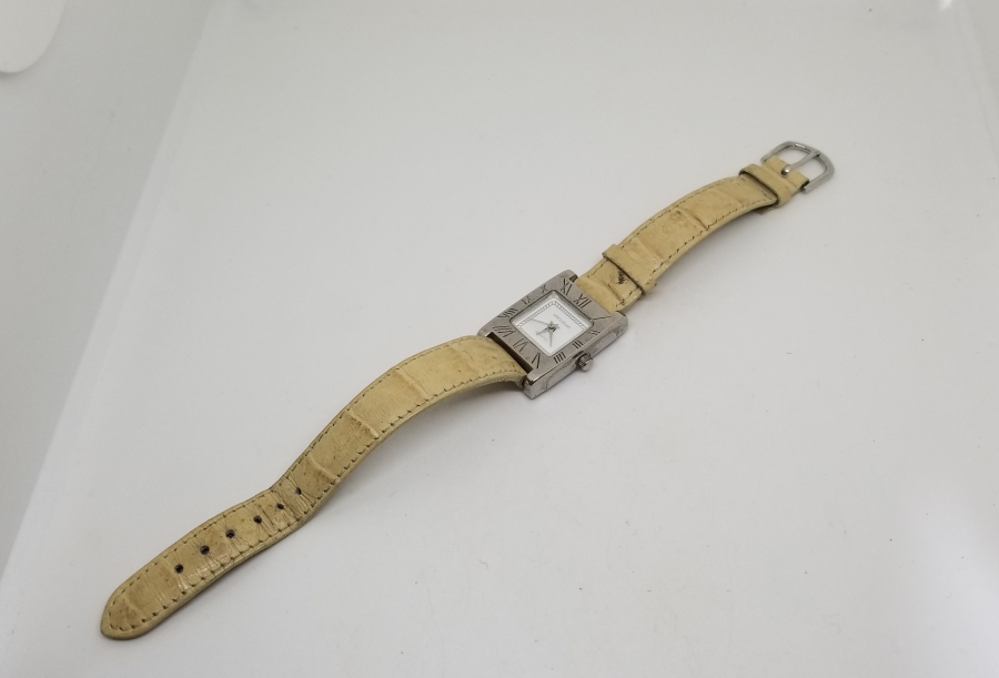 ÇALIŞIR DURUMDA PİLLİ KOL SAATİ