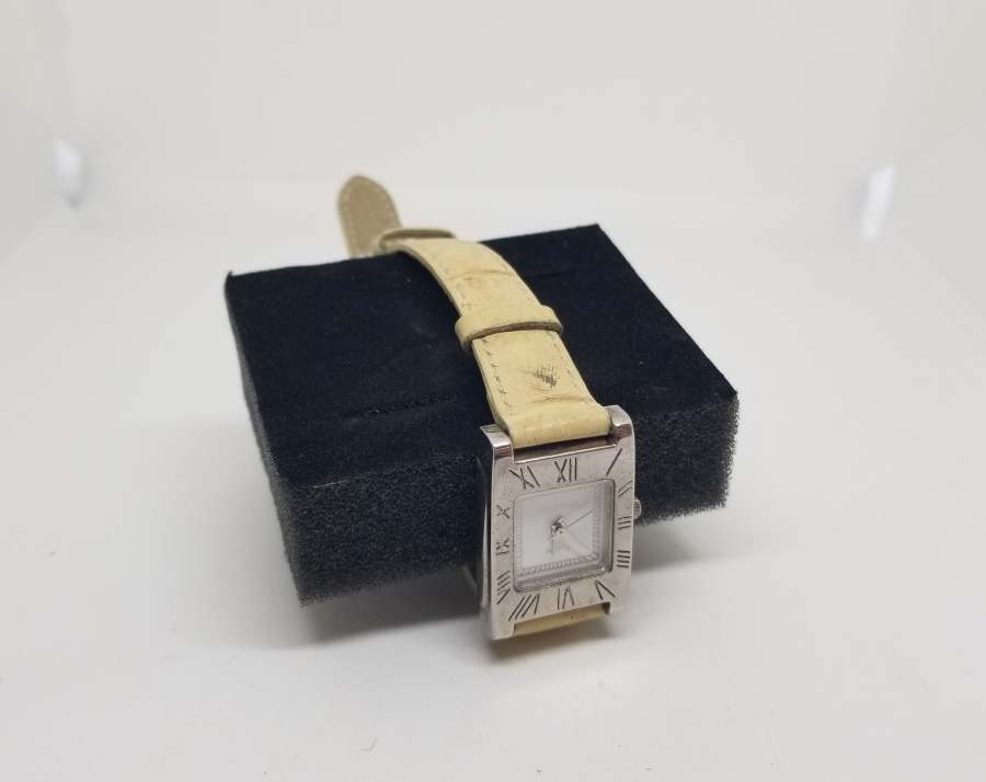 ÇALIŞIR DURUMDA PİLLİ KOL SAATİ