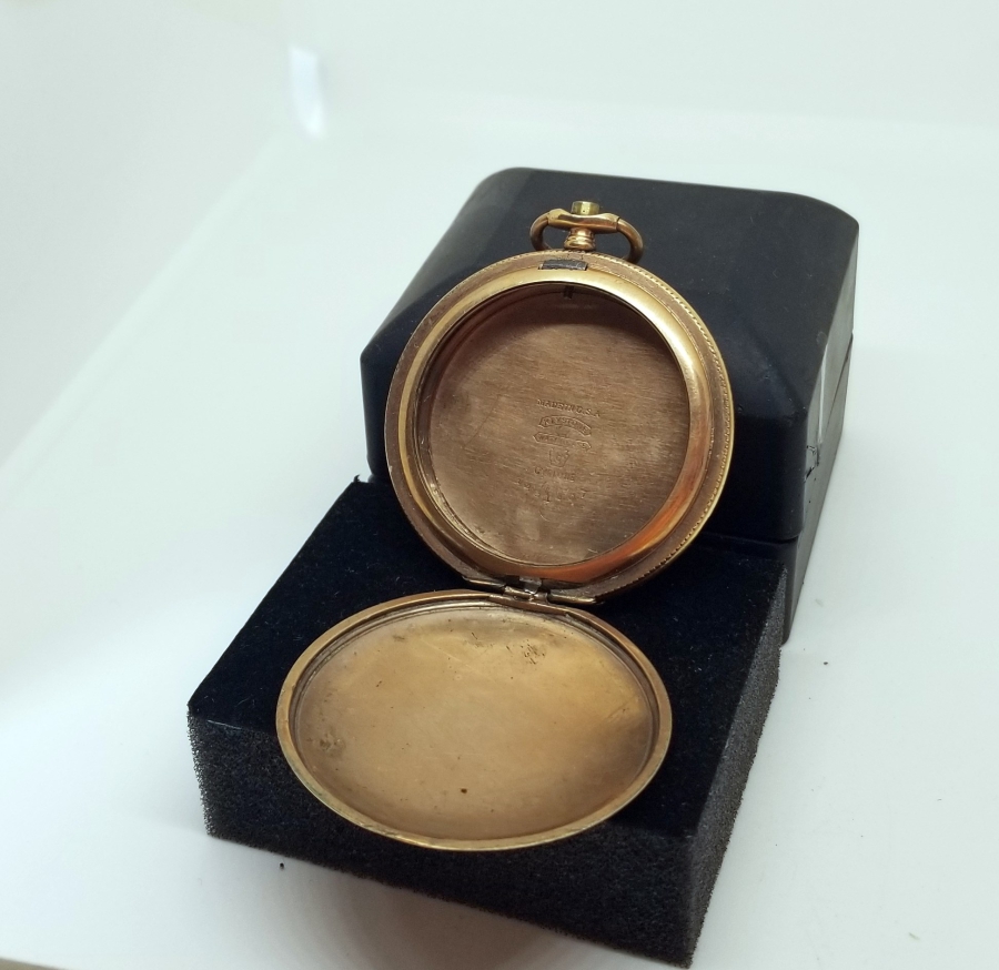 ALTIN KAPLAMA ANTİKA AMERİKAN CEP SAATİ KASASI