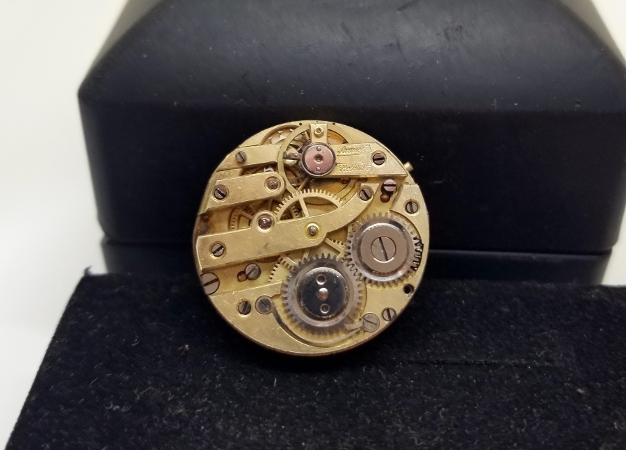 ÜZERİ ALTIN DAMLALI ANTİKA CEP SAATİ MAKİNASI