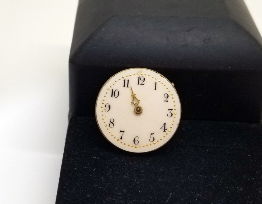 ÜZERİ ALTIN DAMLALI ANTİKA CEP SAATİ MAKİNASI