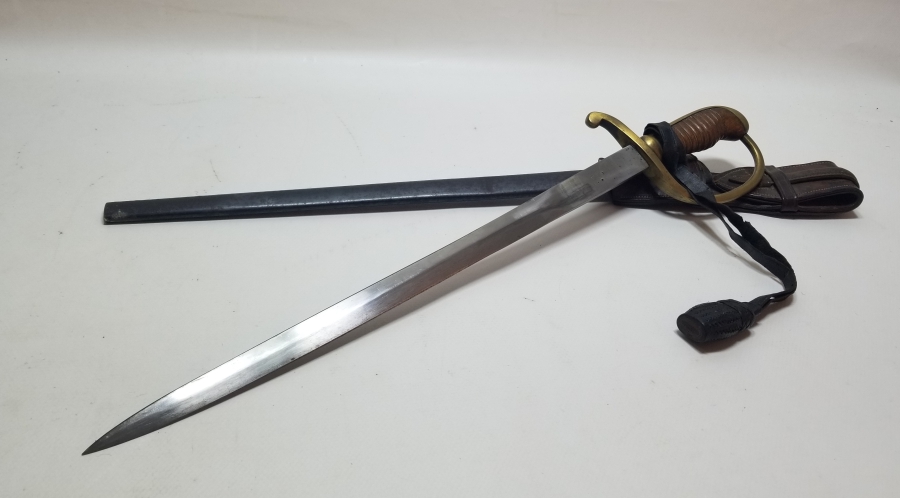 OSMANLI DÖNEMİ ORİJİNAL BEL ASKISI VE KAMUFLAJ PÜSKÜLÜYLE ALLAH BİZİMLE YAZILI NADİR BOYDA TOPÇU KILICI - TOPÇU SUBAYI'NIN SON SAVUNMA KILICI