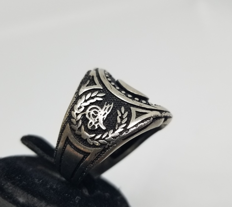 KABARTMA İŞÇİLİKLİ VE AY YILDIZLI GÜMÜŞ YÜZÜK