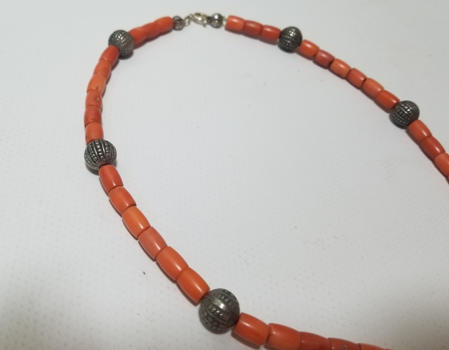 MERCAN TAŞLI OSMANLI DÖNEMİ ÜZERİ DUALI GERDANLIK