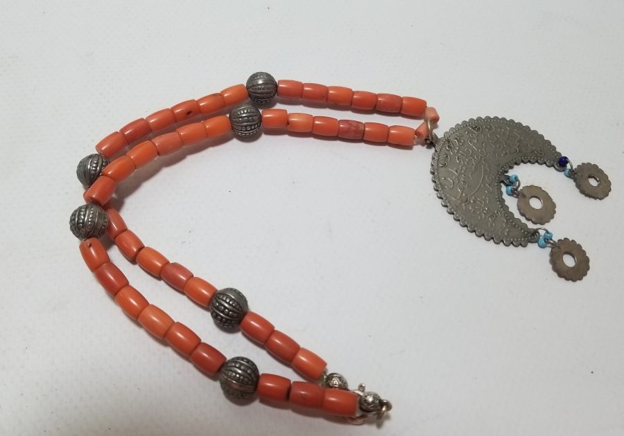 MERCAN TAŞLI OSMANLI DÖNEMİ ÜZERİ DUALI GERDANLIK