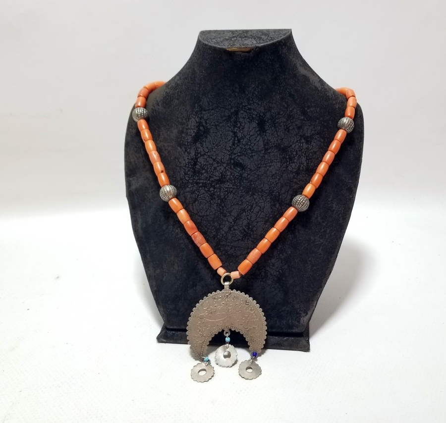 MERCAN TAŞLI OSMANLI DÖNEMİ ÜZERİ DUALI GERDANLIK