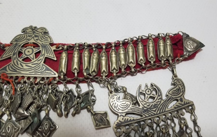 ÜZERİ BALIKLI VE AY YILDIZLI NADİR TİPTE OSMANLI SAVATLI GELİN ALINLIĞI