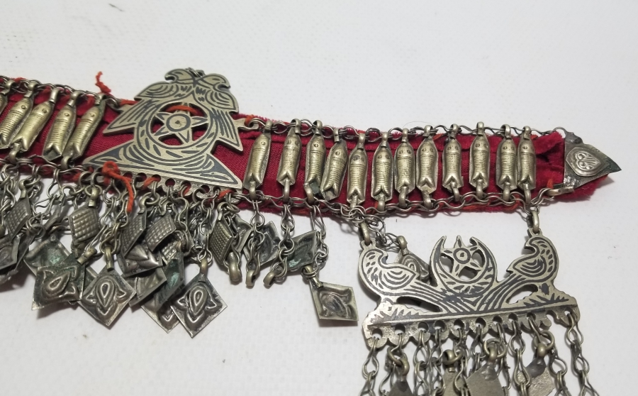 ÜZERİ BALIKLI VE AY YILDIZLI NADİR TİPTE OSMANLI SAVATLI GELİN ALINLIĞI