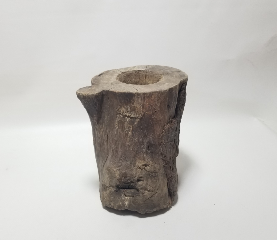 OSMANLI DÖNEMİ KÜTÜKTEN YAPILMIŞ PRİMİTİF AHŞAP DİBEK