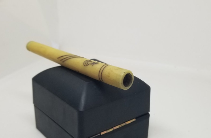 ÜZERİ OSMANLICA YAZILI VE AY YILDIZLI OSMANLI DÖNEMİ AFYON YAPIMI SİGARA AĞIZLIĞI