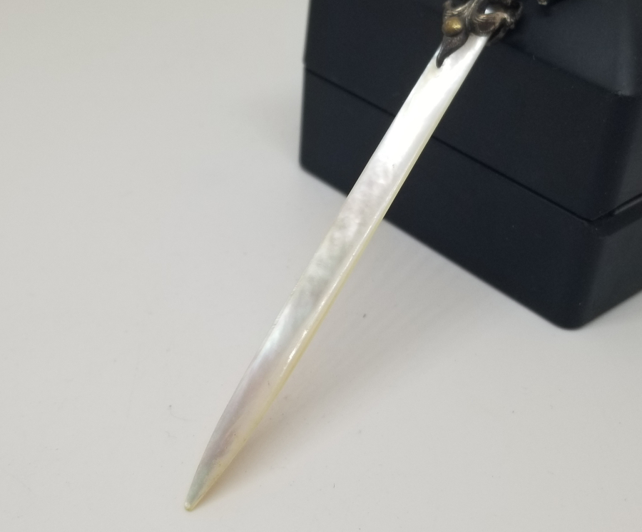 GÜMÜŞ TUTMAÇLI ANTİKA SEDEF ZARF AÇACAĞI