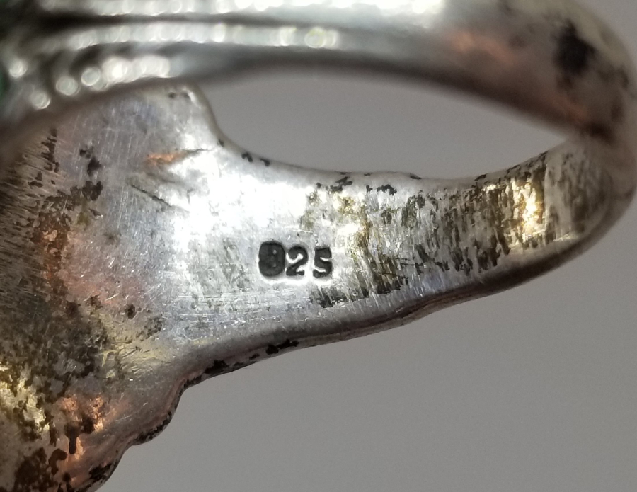 ÖZEL YAPIM GÜMÜŞ KIZILDERİLİ GÖRSELLİ YÜZÜK