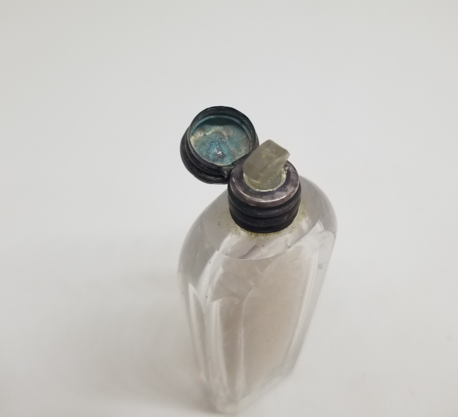 OSMANLI DÖNEMİ ÇOK NADİR GÜMÜŞ KAPAKLI GÜL YAĞI ŞİŞESİ