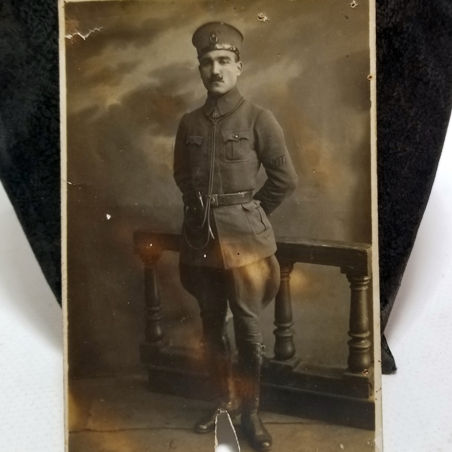 CUMHURİYET BAŞLARI NADİR JANDARMA SUBAYI FOTOĞRAFI