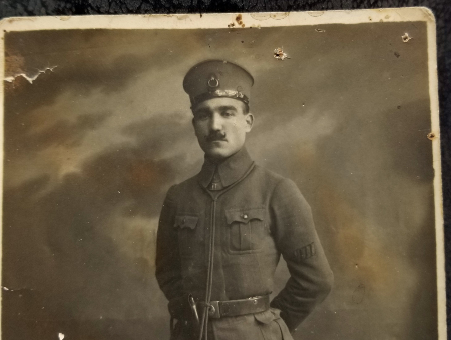 CUMHURİYET BAŞLARI NADİR JANDARMA SUBAYI FOTOĞRAFI