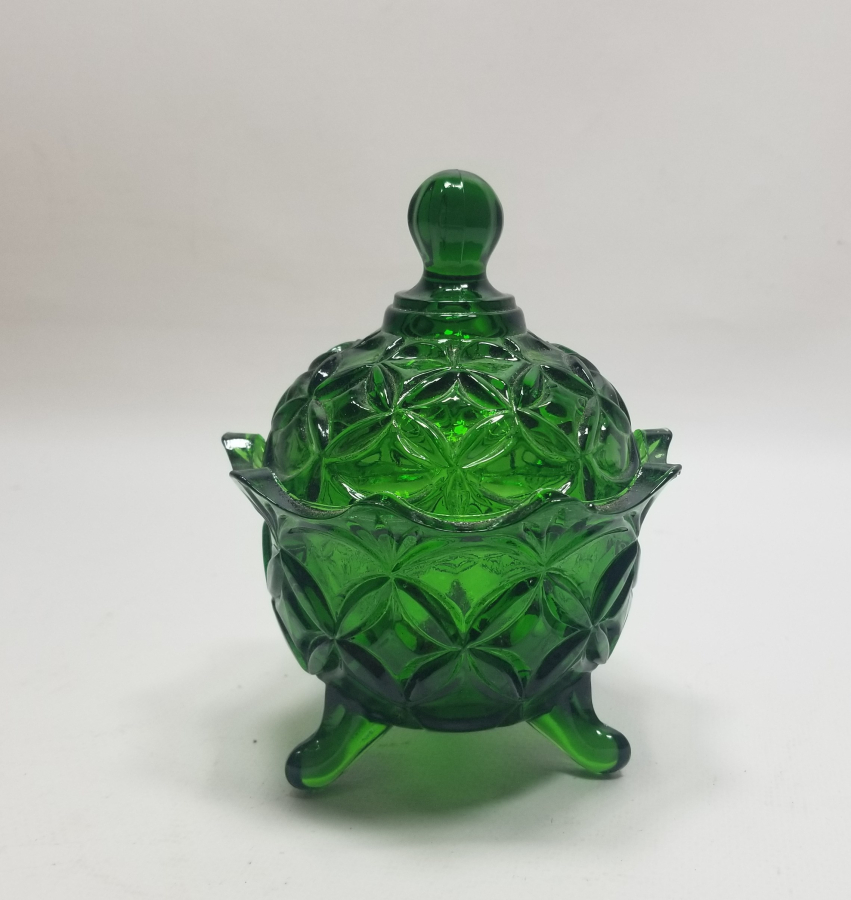 KABARTMA İŞÇİLİKLİ ANTİKA KAPAKLI MACUNLUK