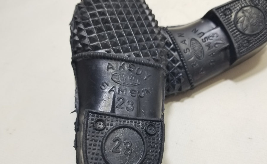 YERLİ YAPIM ANTİKA KARA LASTİK