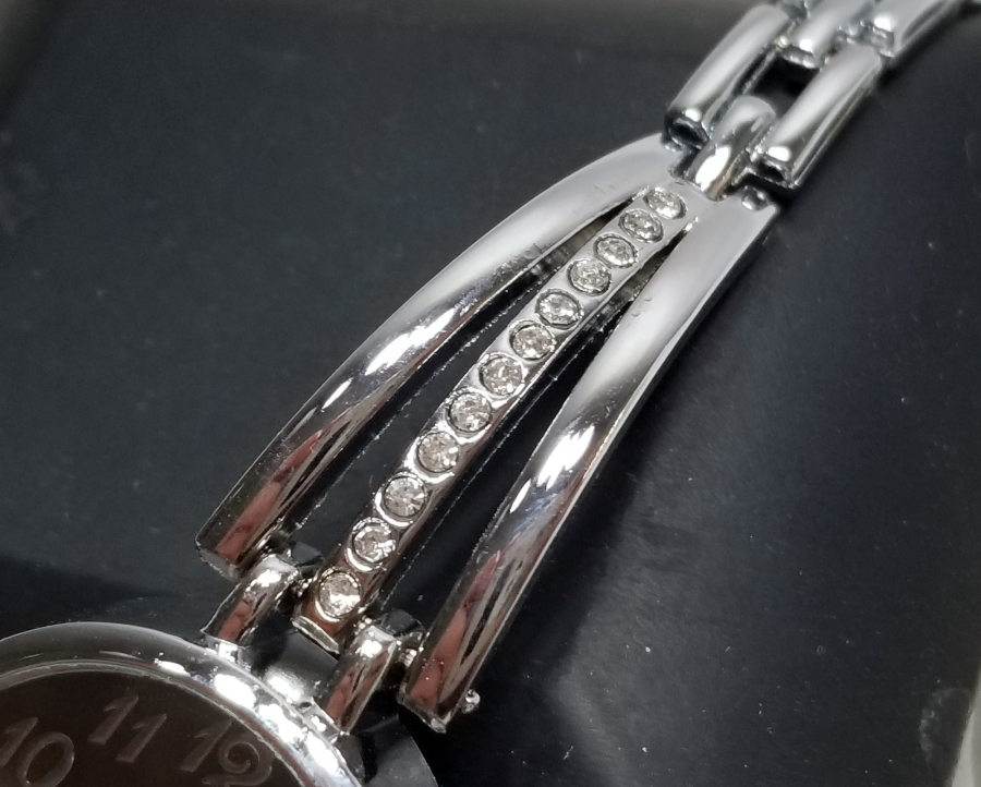 GÜMÜŞ KAPLAMA NOSTALJİK KOL SAATİ