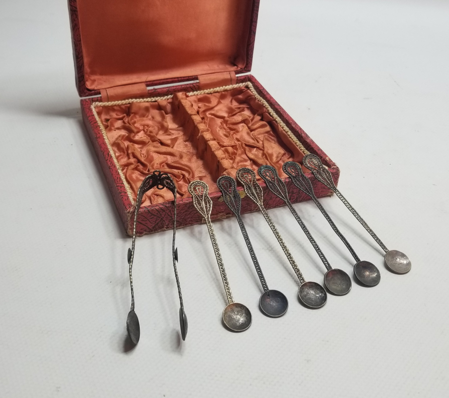 ORİJİNAL KUTUSUNDA OSMANLI PARALARINDAN YAPILMIŞ OSMANLI DÖNEMİ ÇAY KAŞIĞI SETİ