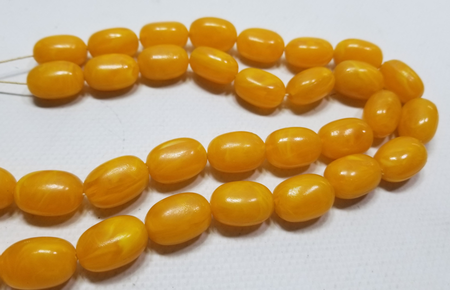 DAMLA KEHRİBAR GÖRÜNÜMLÜ ANTİKA PLASTİK TESPİH