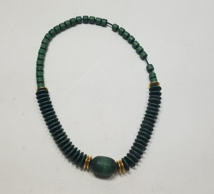 AHŞAPTAN MAMUL EL YAPIMI GERDANLIK