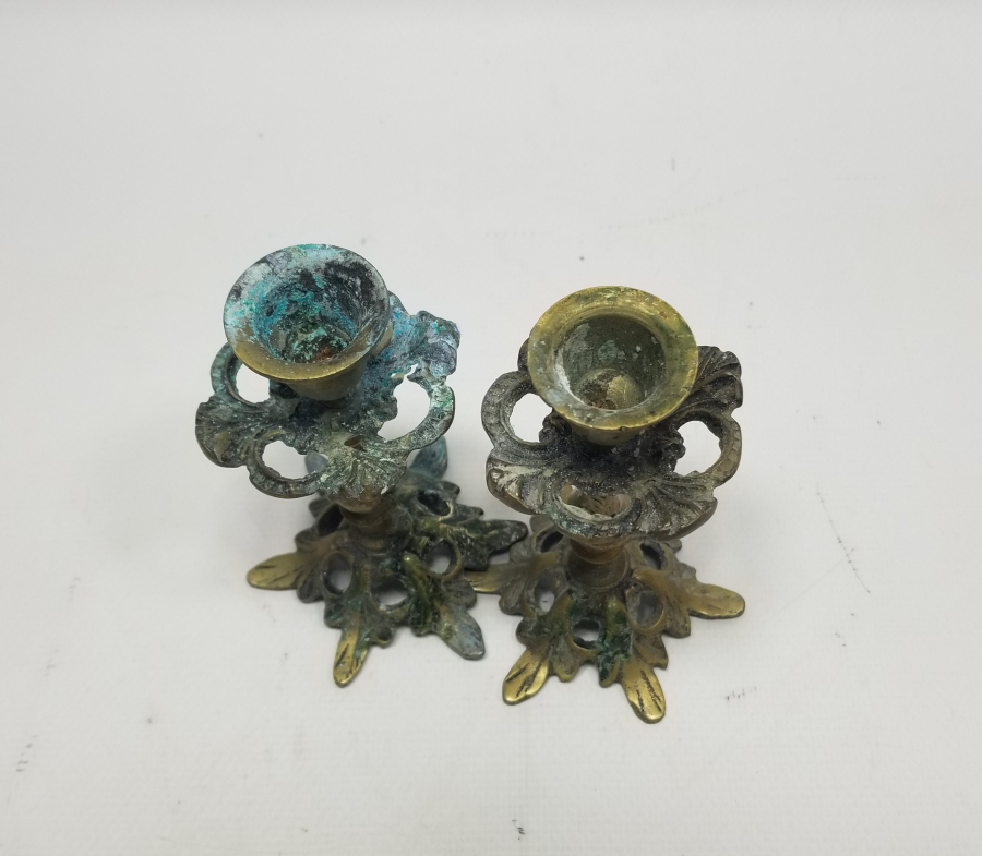 KABARTMA İŞÇİLİKLİ ANTİKA ÇİFT ŞAMDAN - MUMLUK