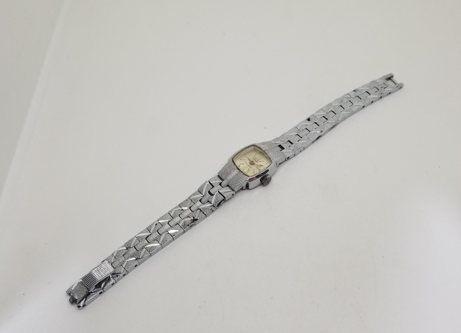 JUSTEX MARKA KURMALI ANTİKA KOL SAATİ