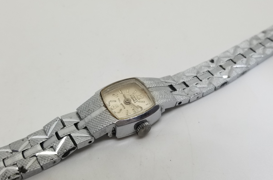 JUSTEX MARKA KURMALI ANTİKA KOL SAATİ