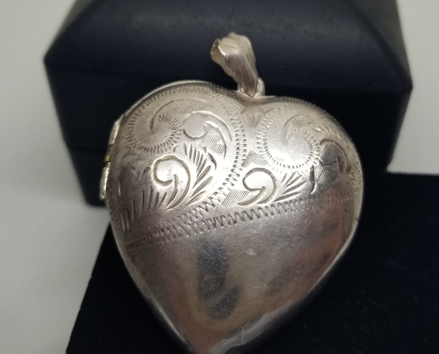 KALEM İŞÇİLİKLİ ANTİKA GÜMÜŞ KOLYE FOTOĞRAFLIK