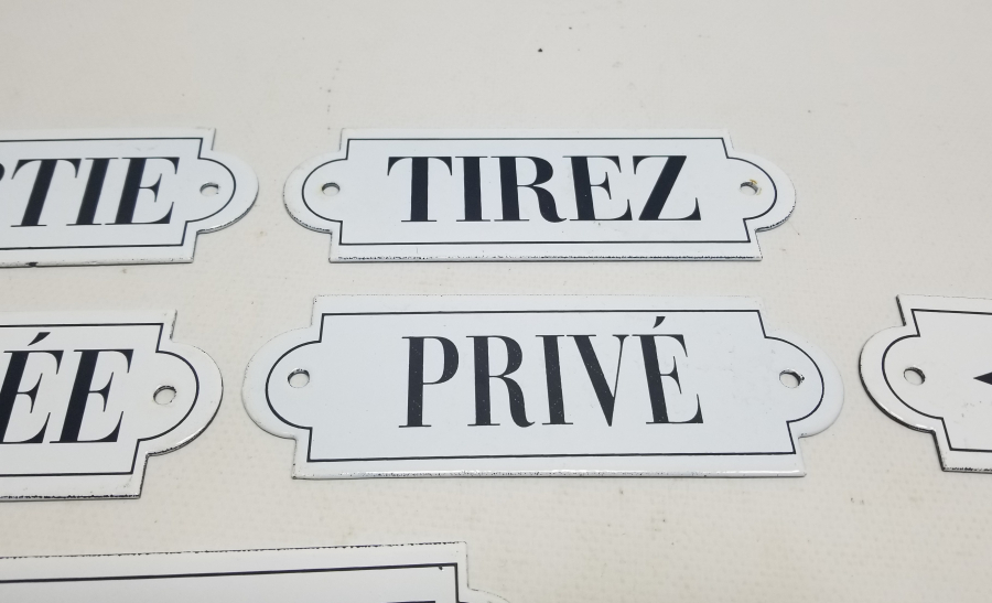 EMAYE YÖNLENDİRME TABELALARI