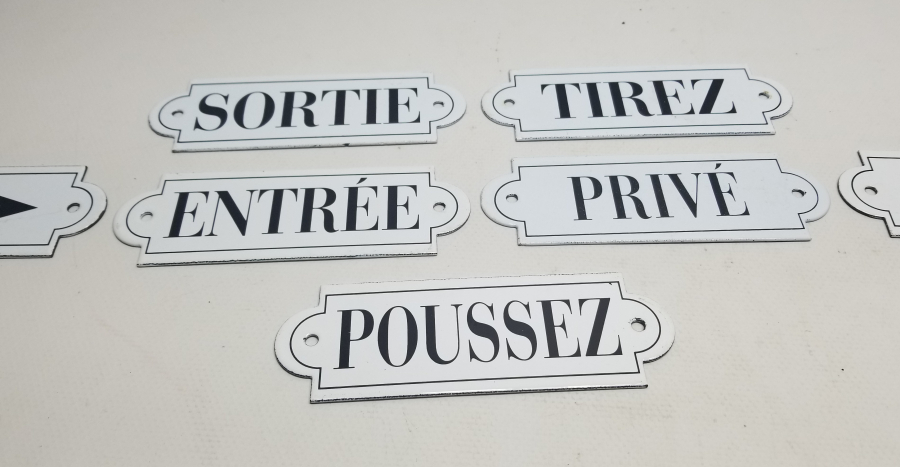 EMAYE YÖNLENDİRME TABELALARI