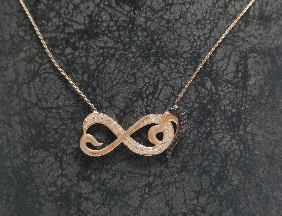 MARGAZİT VE GRANAT TAŞLI GÜMÜŞ KOLYE