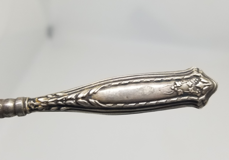 GÜMÜŞ SAPLI ANTİKA POTİN BAĞLAMA ALETİ